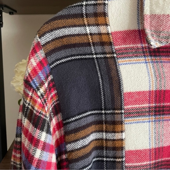 EUC Zara Men's Red and Black Plaid Flannel Button Down Shirt Shacket, Large - Picture 8 of 14